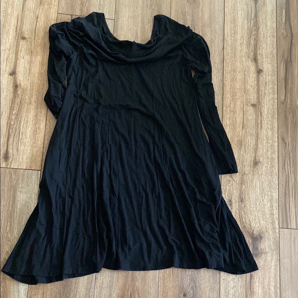 Elegant Black Long Sleeve Dress
